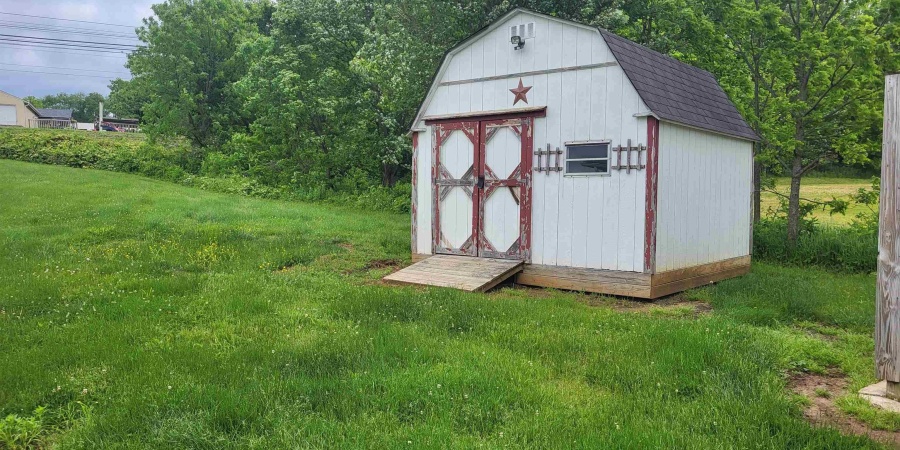 104 Leatherwood Creek Estates, Bedford, Indiana 47421,MLS,202518975