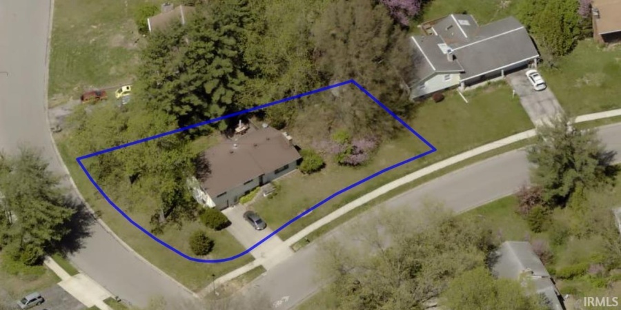 4021 E Morningside Drive, Bloomington, Indiana 47408-3144,MLS,202518979