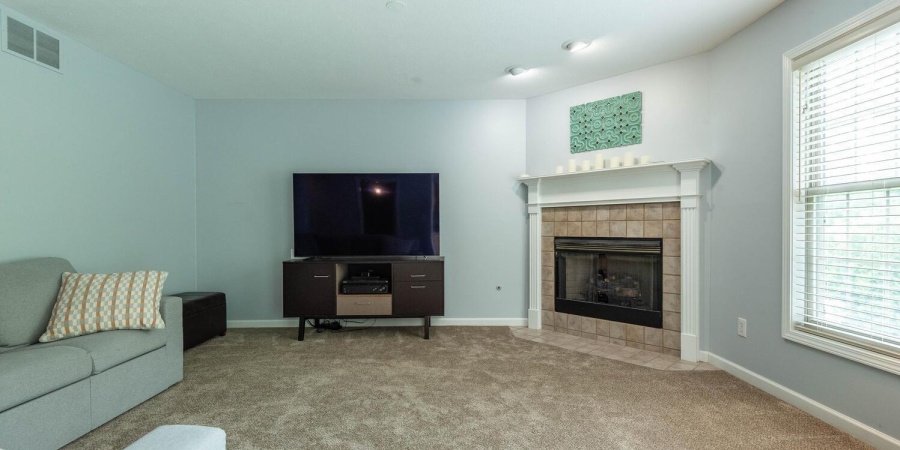3308 S Daniel Court, Bloomington, Indiana 47401-7114,MLS,202519096
