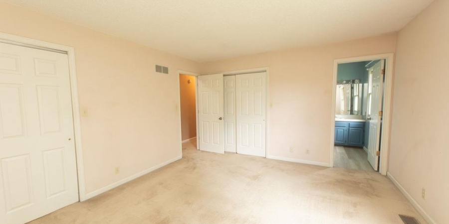 1005 S Carleton Court, Bloomington, Indiana 47401,MLS,202519130