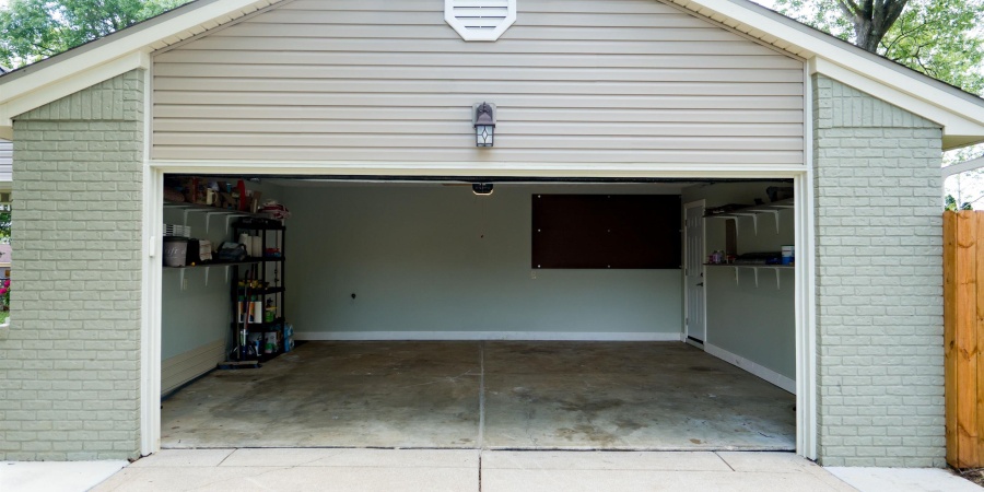 3850 W Woodmere Court, Bloomington, Indiana 47403,MLS,202519534