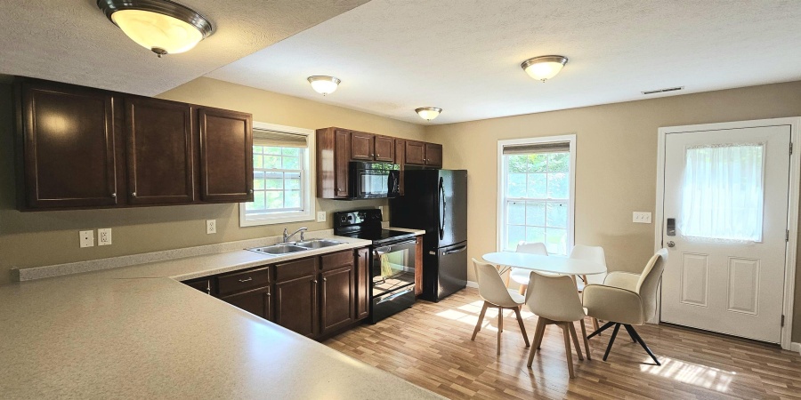 1250 W Adams Hill Circle, Bloomington, Indiana 47403-3441,MLS,202519573