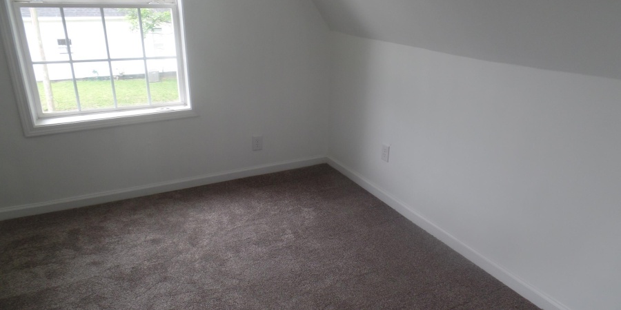 19 S Lester Street, Bloomfield, Indiana 47424,MLS,202519624