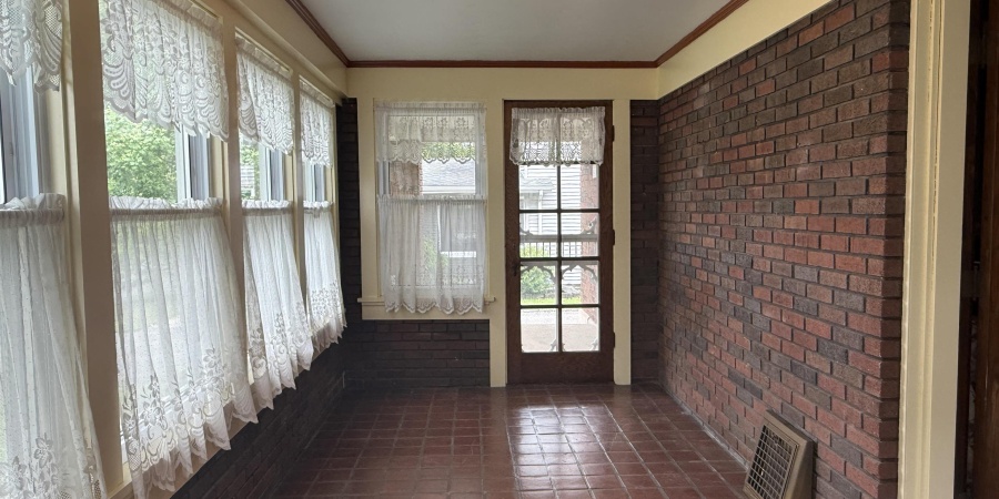 1418 19th Street, Bedford, Indiana 47421,MLS,202519658