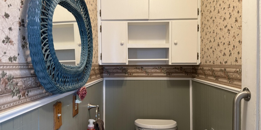 1418 19th Street, Bedford, Indiana 47421,MLS,202519658