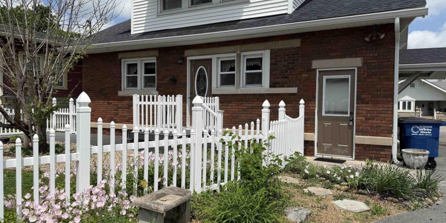 1418 19th Street, Bedford, Indiana 47421,MLS,202519658