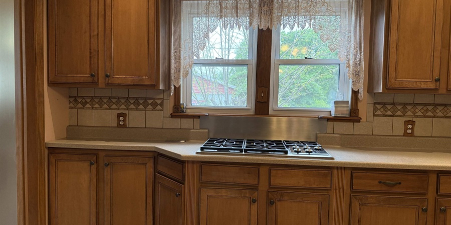 1418 19th Street, Bedford, Indiana 47421,MLS,202519658