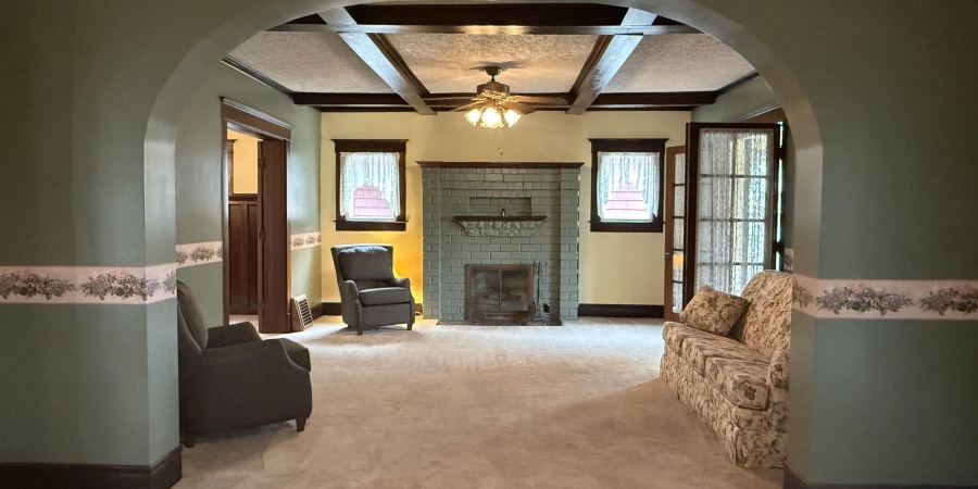 1418 19th Street, Bedford, Indiana 47421,MLS,202519658