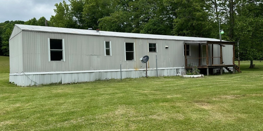 165 KNOB CREEK RD, Heltonville, Indiana 47436,MLS,202519826