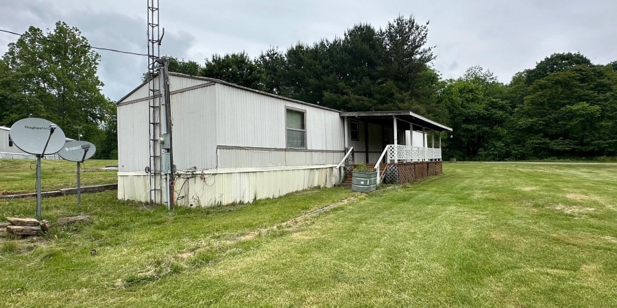165 KNOB CREEK RD, Heltonville, Indiana 47436,MLS,202519826