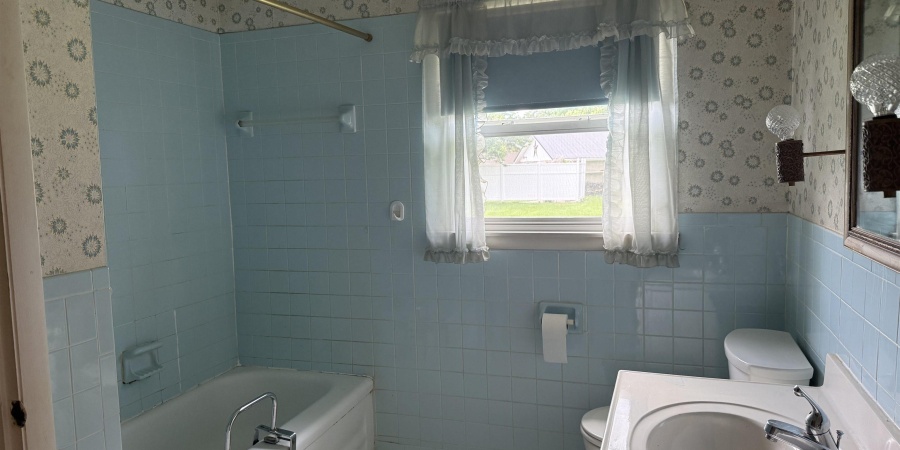 205 Riley Boulevard, Bedford, Indiana 47421,MLS,202519849