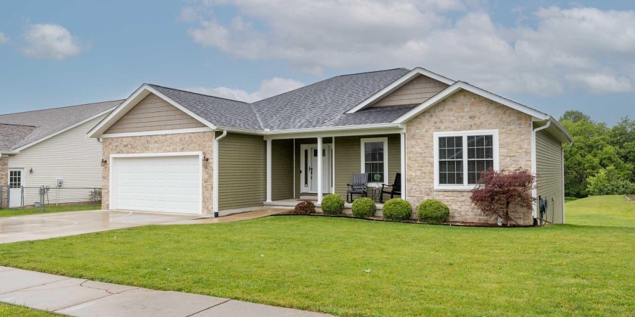 1154 S Deer Run, Ellettsville, Indiana 47429,MLS,202519975