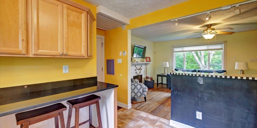 1005 E Maxwell Lane, Bloomington, Indiana 47401-5071,MLS,202520069