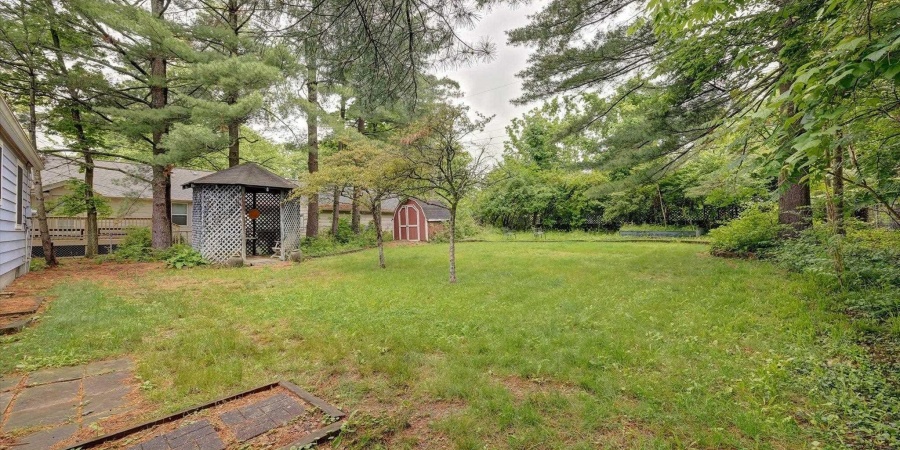 1005 E Maxwell Lane, Bloomington, Indiana 47401-5071,MLS,202520069