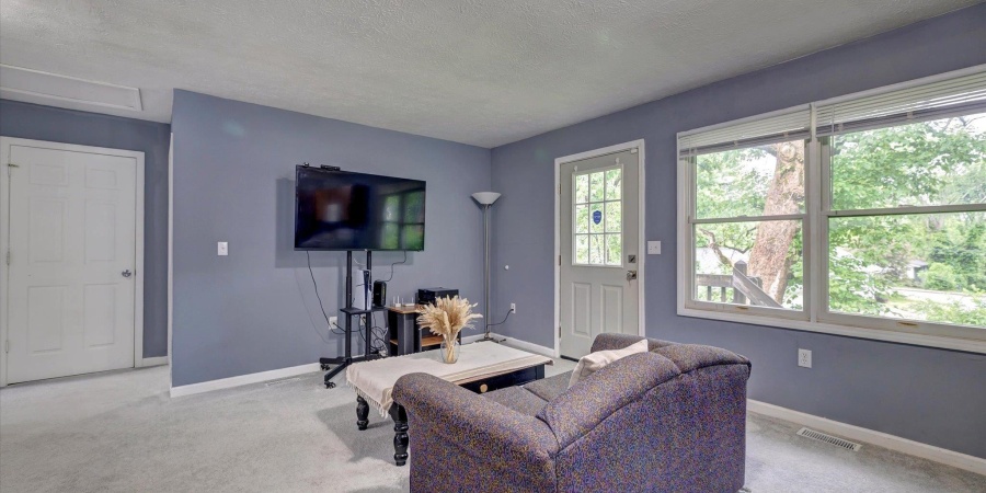 420 N Hay Street, Bloomington, Indiana 47404-2883,MLS,202520052
