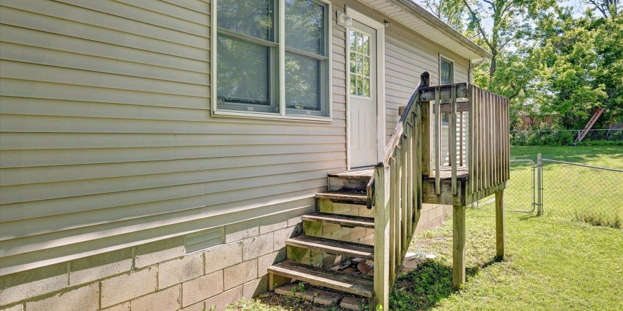 420 N Hay Street, Bloomington, Indiana 47404-2883,MLS,202520052