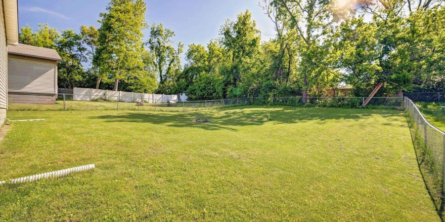 420 N Hay Street, Bloomington, Indiana 47404-2883,MLS,202520052