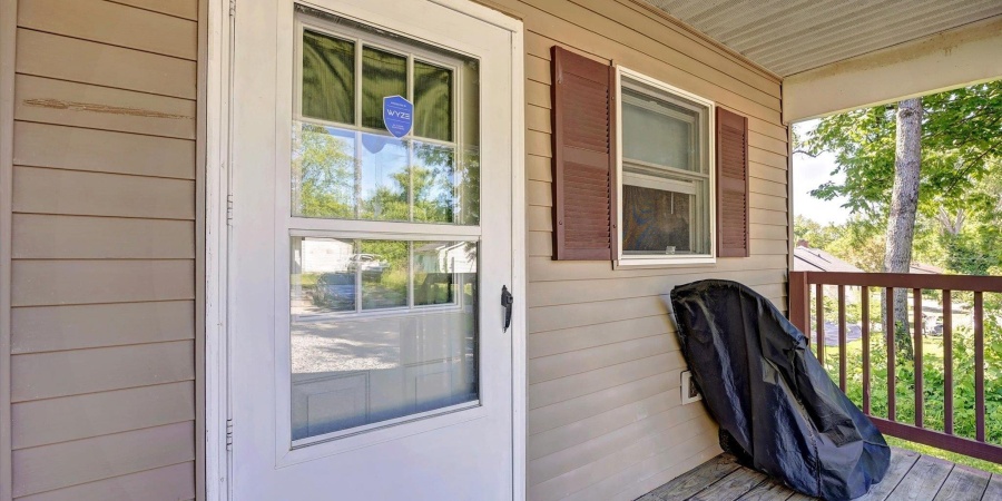 420 N Hay Street, Bloomington, Indiana 47404-2883,MLS,202520052