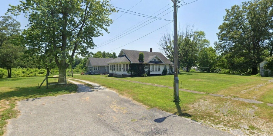 444 S 4TH ST, Mitchell, Indiana 47446,MLS,202520224
