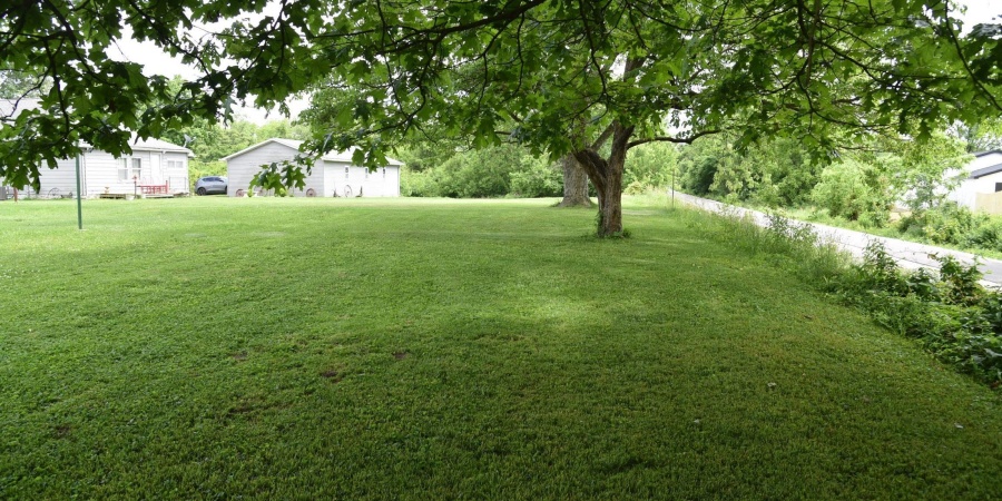 444 S 4TH ST, Mitchell, Indiana 47446,MLS,202520224