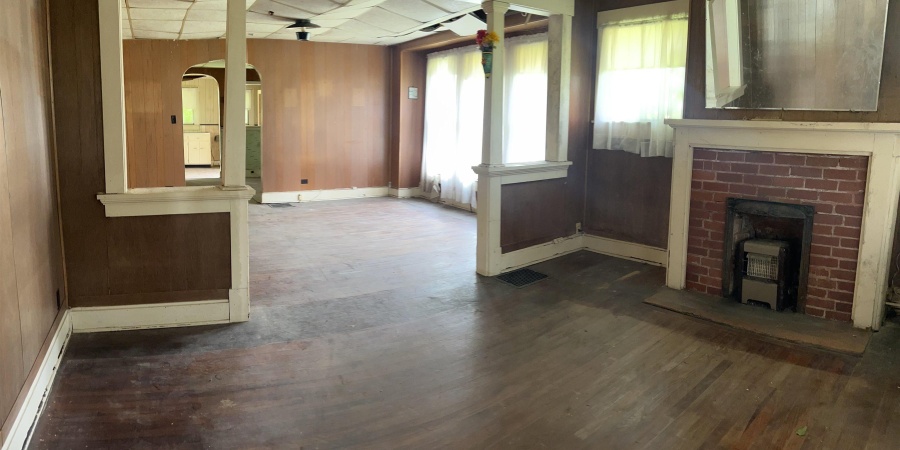 444 S 4TH ST, Mitchell, Indiana 47446,MLS,202520224