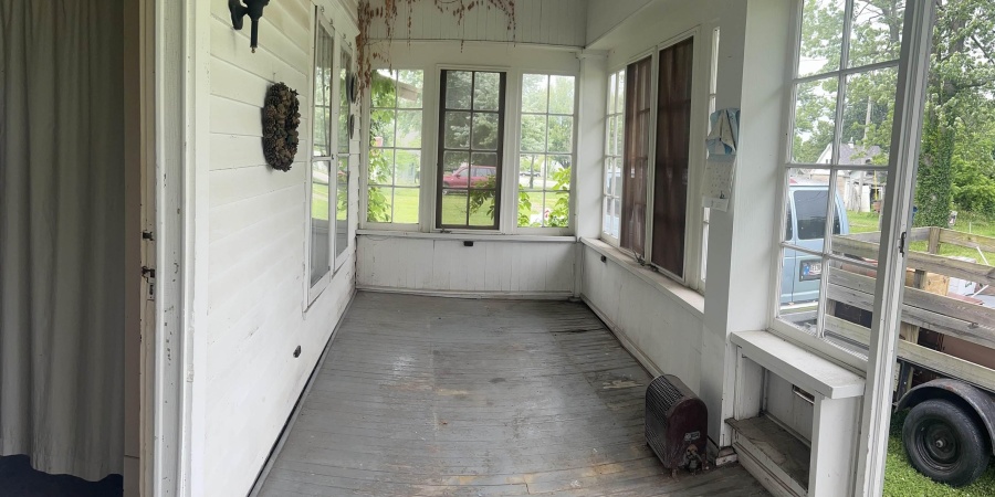 444 S 4TH ST, Mitchell, Indiana 47446,MLS,202520224