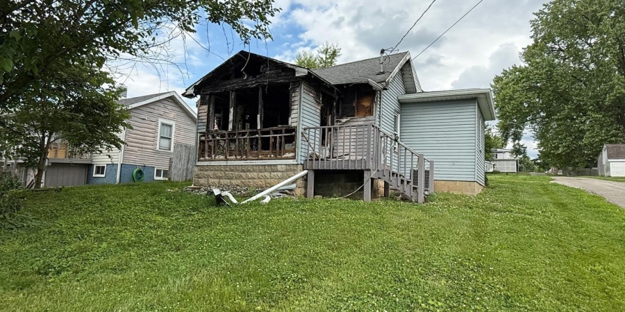 2422 L Street, Bedford, Indiana 47421,MLS,202520386