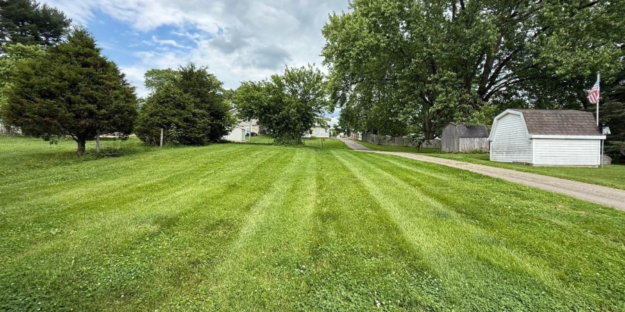 2422 L Street, Bedford, Indiana 47421,MLS,202520386