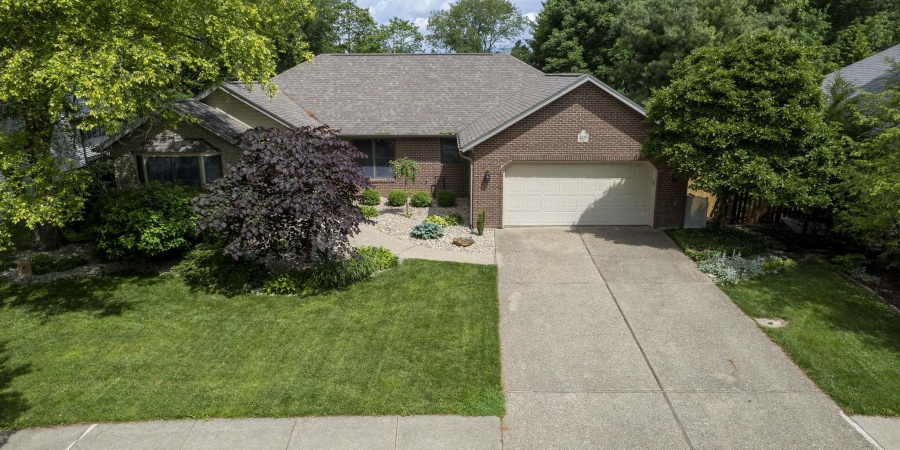 4019 E Bennington Boulevard, Bloomington, Indiana 47401,MLS,202520288