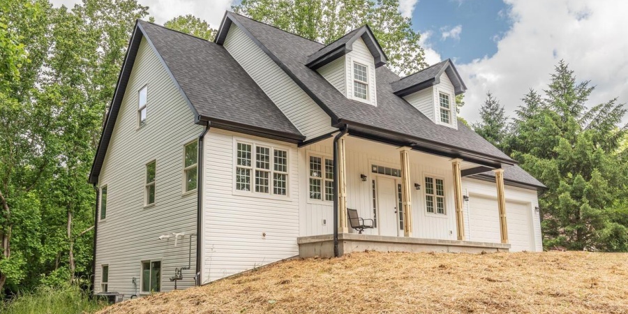 2075 N Russell Road, Bloomington, Indiana 47408,MLS,202520329