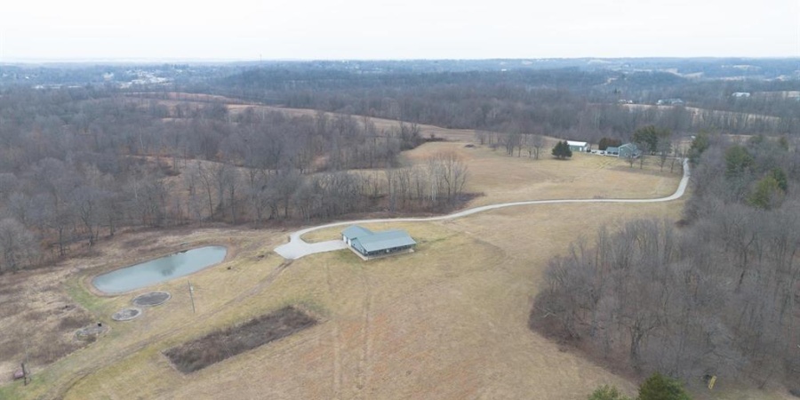 1230 S Iron Mountain Road, Bloomfield, Indiana 47424-7461,MLS,202520400