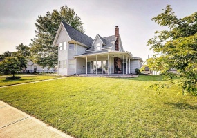 210 W Main Street, Worthington, Indiana 47471,MLS,202520797