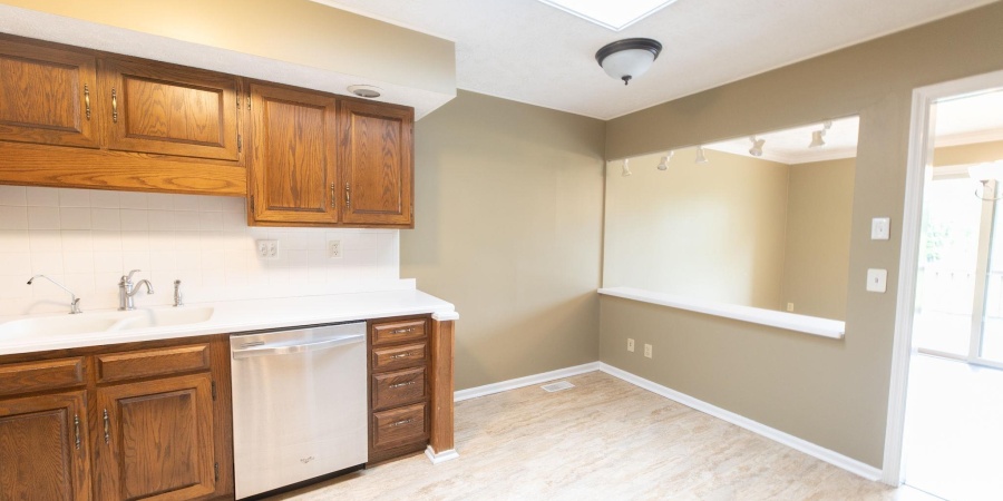 604 W Soutar Drive, Bloomington, Indiana 47403,MLS,202520983