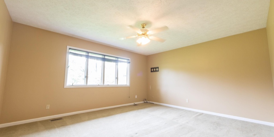 604 W Soutar Drive, Bloomington, Indiana 47403,MLS,202520983