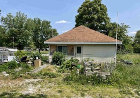 380 S MERIDIAN ST, Mitchell, Indiana 47446,MLS,202520902