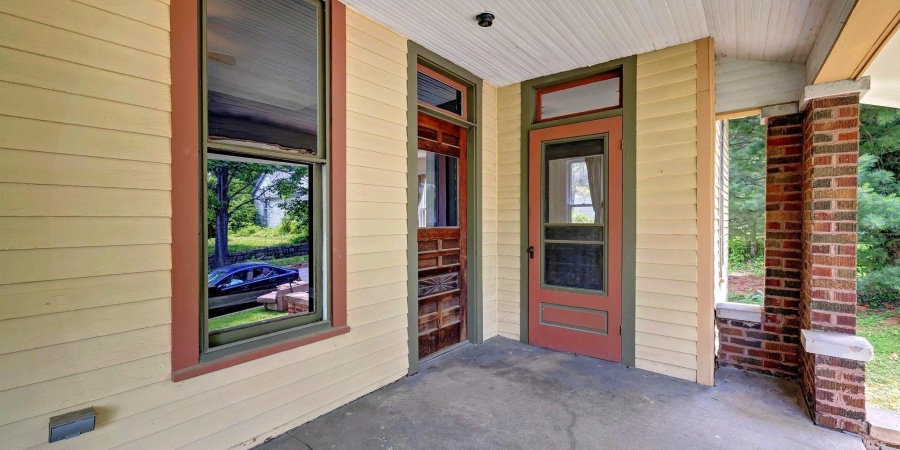 325 S Jackson Street, Bloomington, Indiana 47403,MLS,202520908