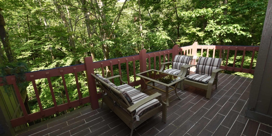 9022 S Pointe Ridge Lane, Bloomington, Indiana 47401,MLS,202521096