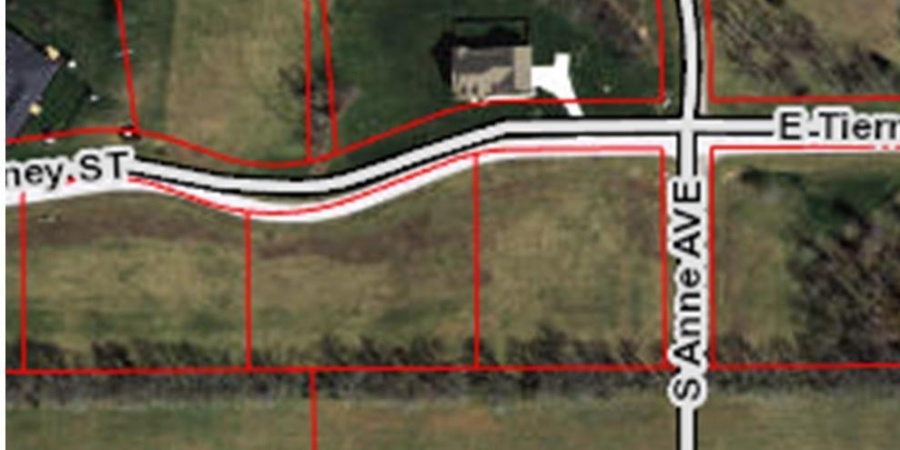 1564 E Tierney Drive, Bloomington, Indiana 47401,MLS,202521231