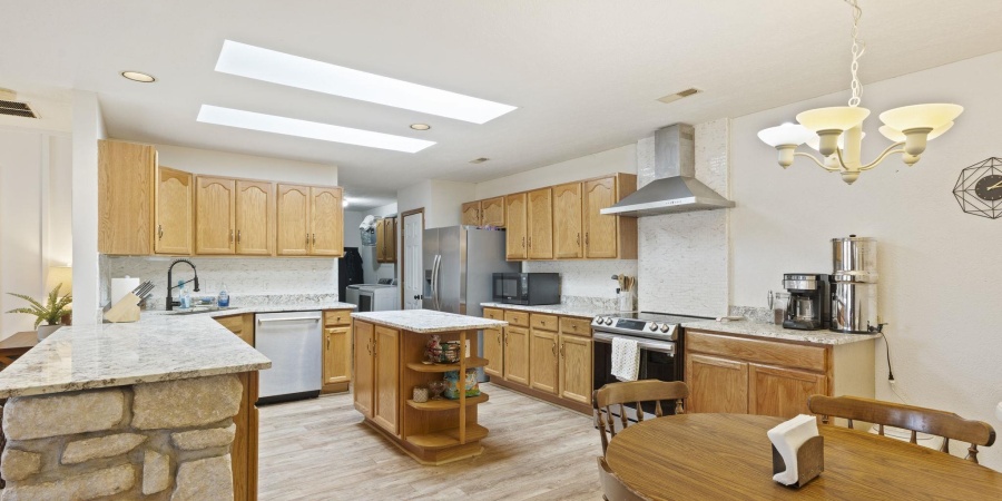 13309 E Hillview Lane, Solsberry, Indiana 47459-7101,MLS,202521207