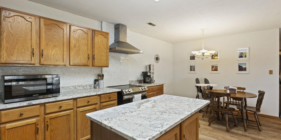 13309 E Hillview Lane, Solsberry, Indiana 47459-7101,MLS,202521207