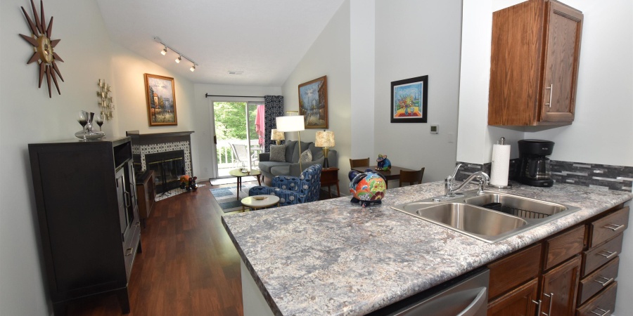 1942 E Bay Pointe Drive, Bloomington, Indiana 47401,MLS,202521224