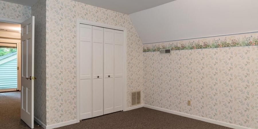 4427 W Tanglewood Road, Bloomington, Indiana 47404,MLS,202521358