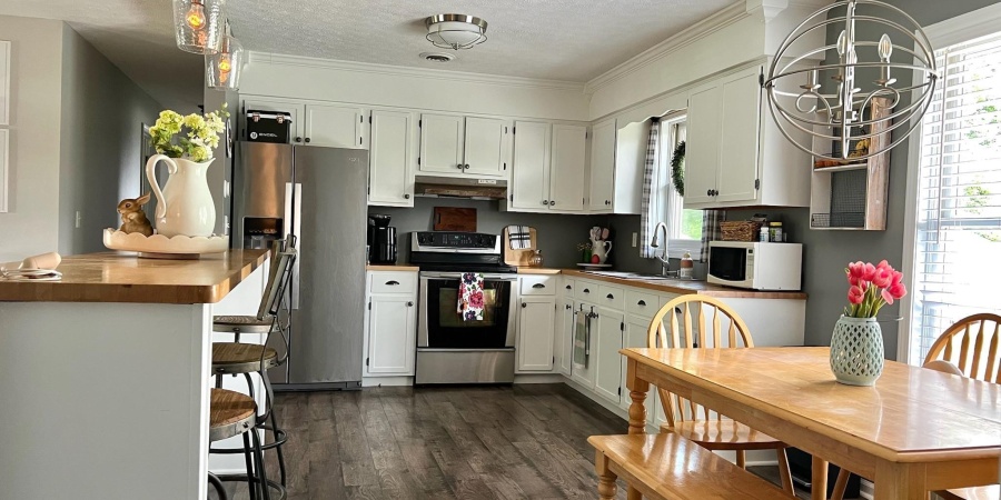 1135 N 9th Street, Mitchell, Indiana 47446,MLS,202521452