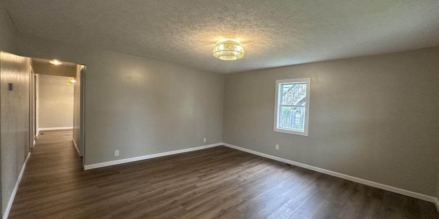 360 NE C Street, Linton, Indiana 47441,MLS,202521581