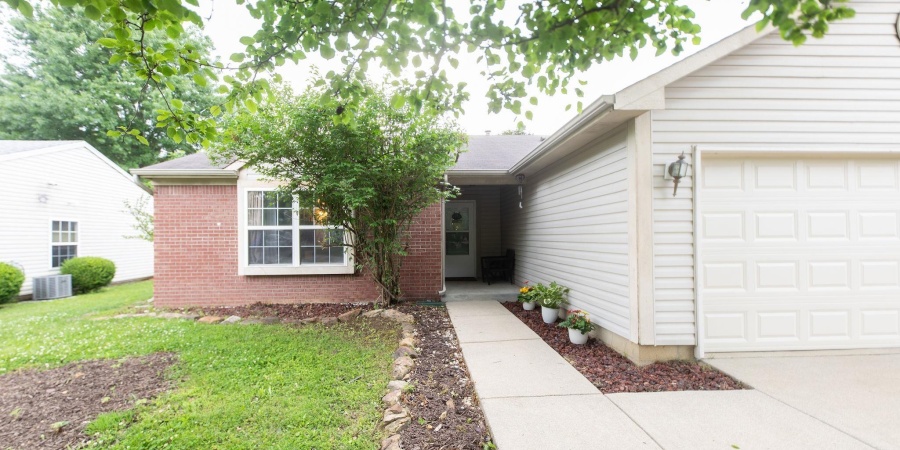 5530 W Cobblestone Street, Bloomington, Indiana 47403,MLS,202521679