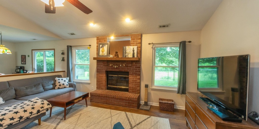 5530 W Cobblestone Street, Bloomington, Indiana 47403,MLS,202521679