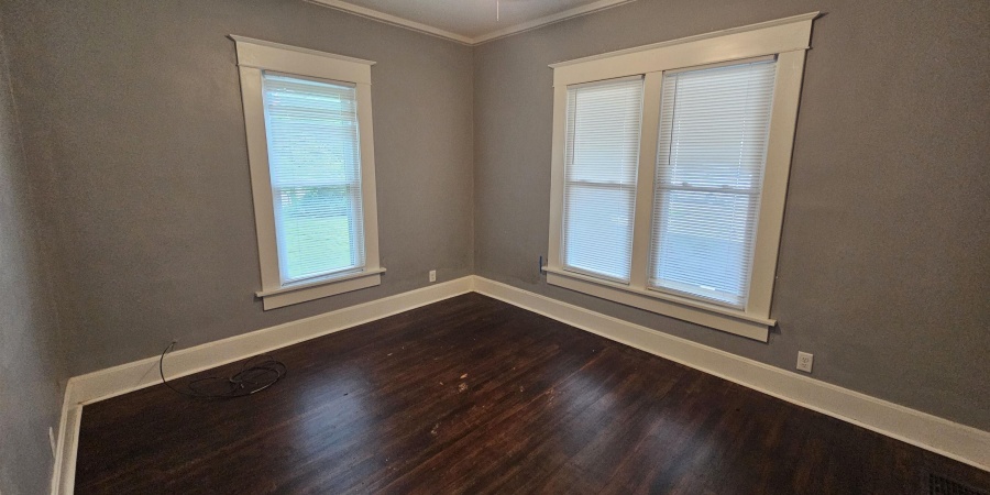106 N 21st Street, Terre Haute, Indiana 47807,MLS,202521696