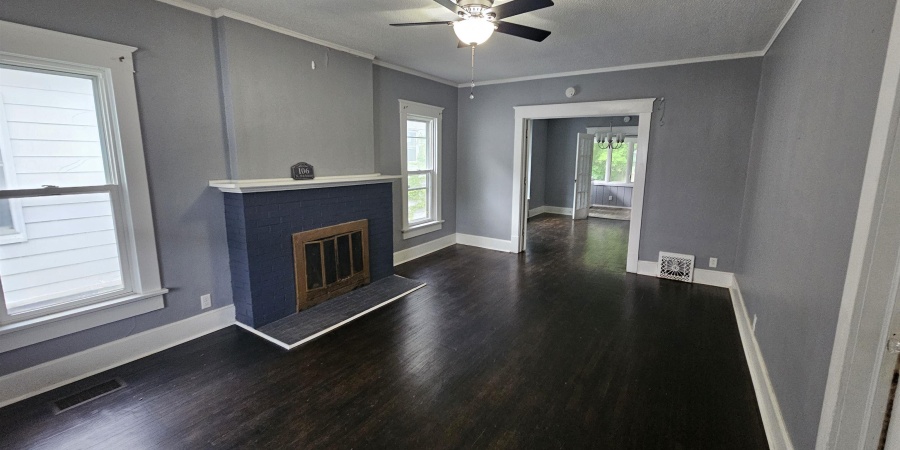 106 N 21st Street, Terre Haute, Indiana 47807,MLS,202521696