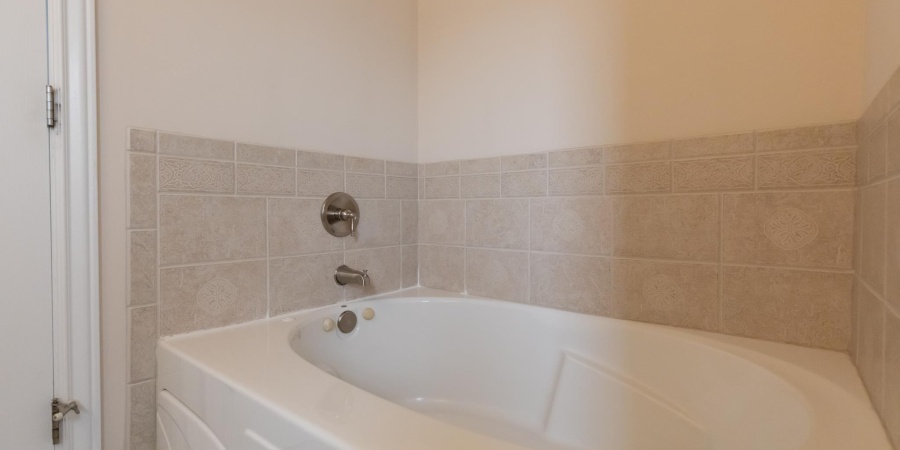 876 S Romans Way, Bloomington, Indiana 47401,MLS,202521781