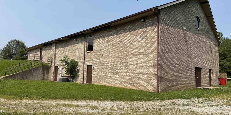 3372 E Moffett Lane, Bloomington, Indiana 47401-9014,MLS,202521861